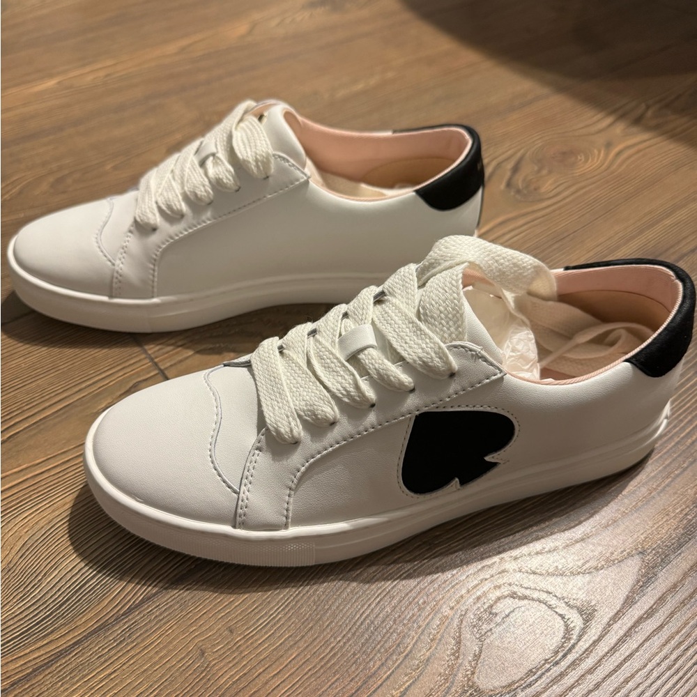 NWT Kate Spade 6.5B White Sneakers